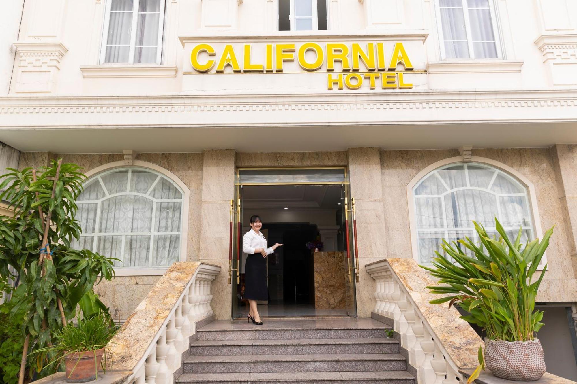 Hotel California Ho Chi Minh City