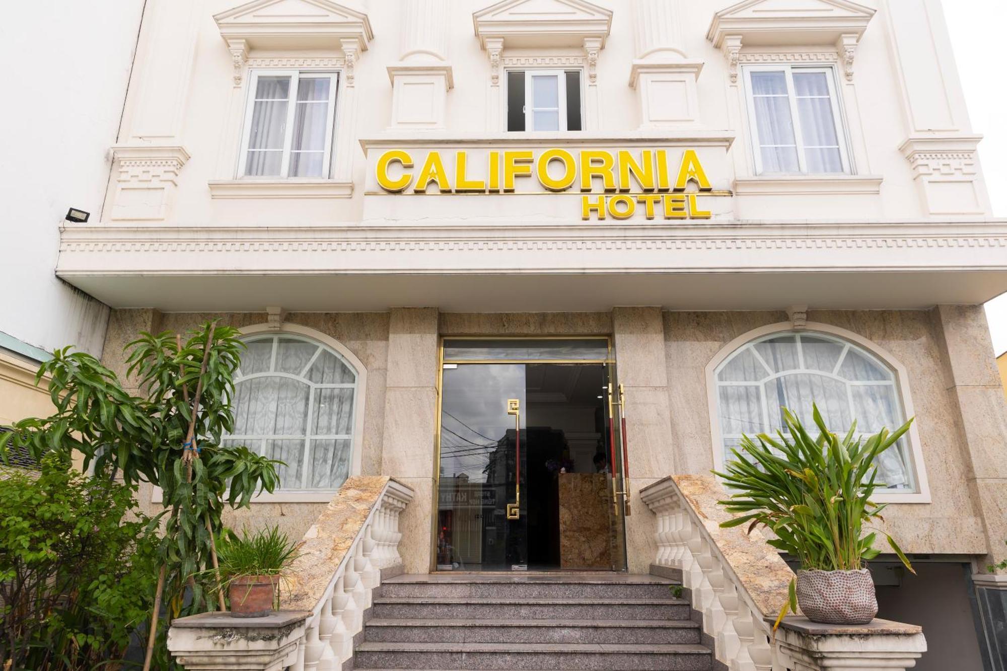 California 2* Ho Chi Minh City