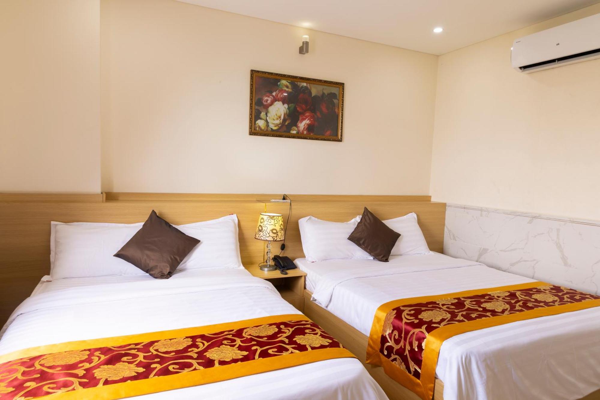 California Hotel 2*